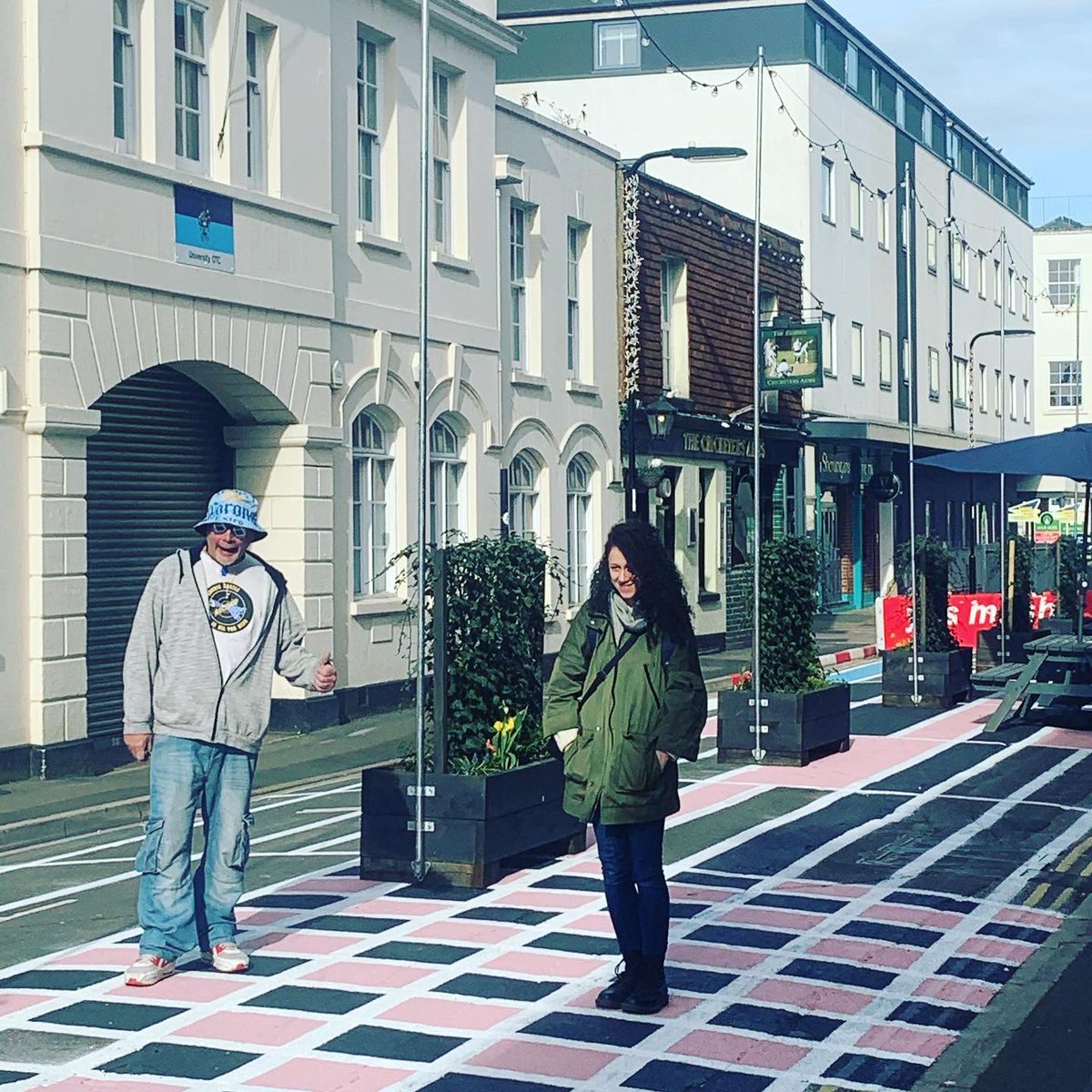 DbrayArchi's tweet photo. Day 13 progress on our public realm street art project, #tacticalurbanism in play! Concept artist meets delivery artist, festival festoon lighting installed 4, 12.0421 @Go_Southampton @VisitSoton @SolentShowcase @SotonStreets @southampton2025 @SouthamptonHid1 @OctoberBooks https://t.co/9cY6e10e1k