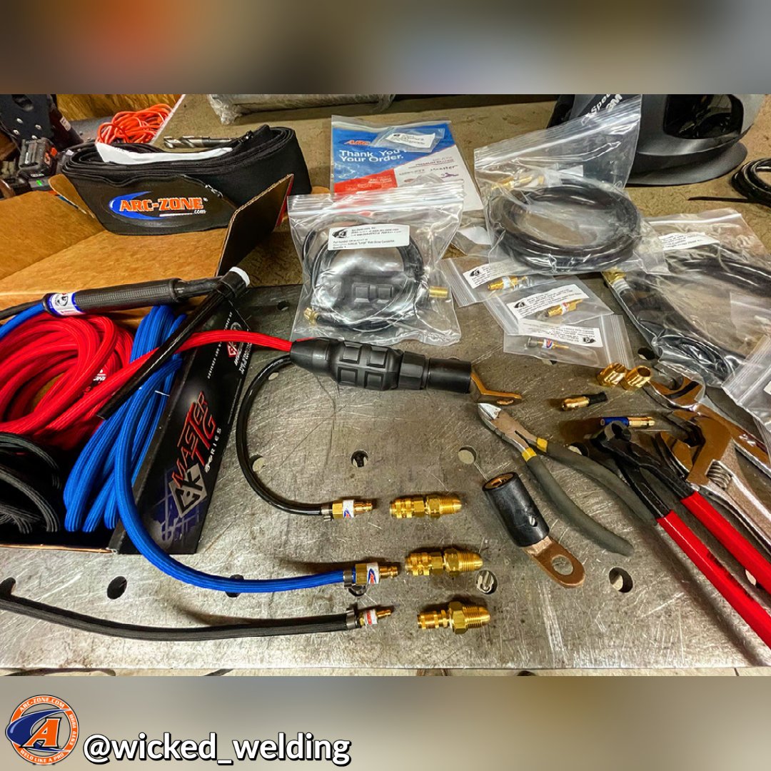 arczone's tweet photo. Head to https://t.co/5dyuIgQKFM to see what other machine connectors, hook-up kits, and adapters you can use to upgrade your welder.
#millerwelders #zeroloss #quickdisconnect #upgrade #arczone #weldlikeapro #beenthereweldedthat #ilovewelding #weldingisntcancelled https://t.co/w6k77GtoQm