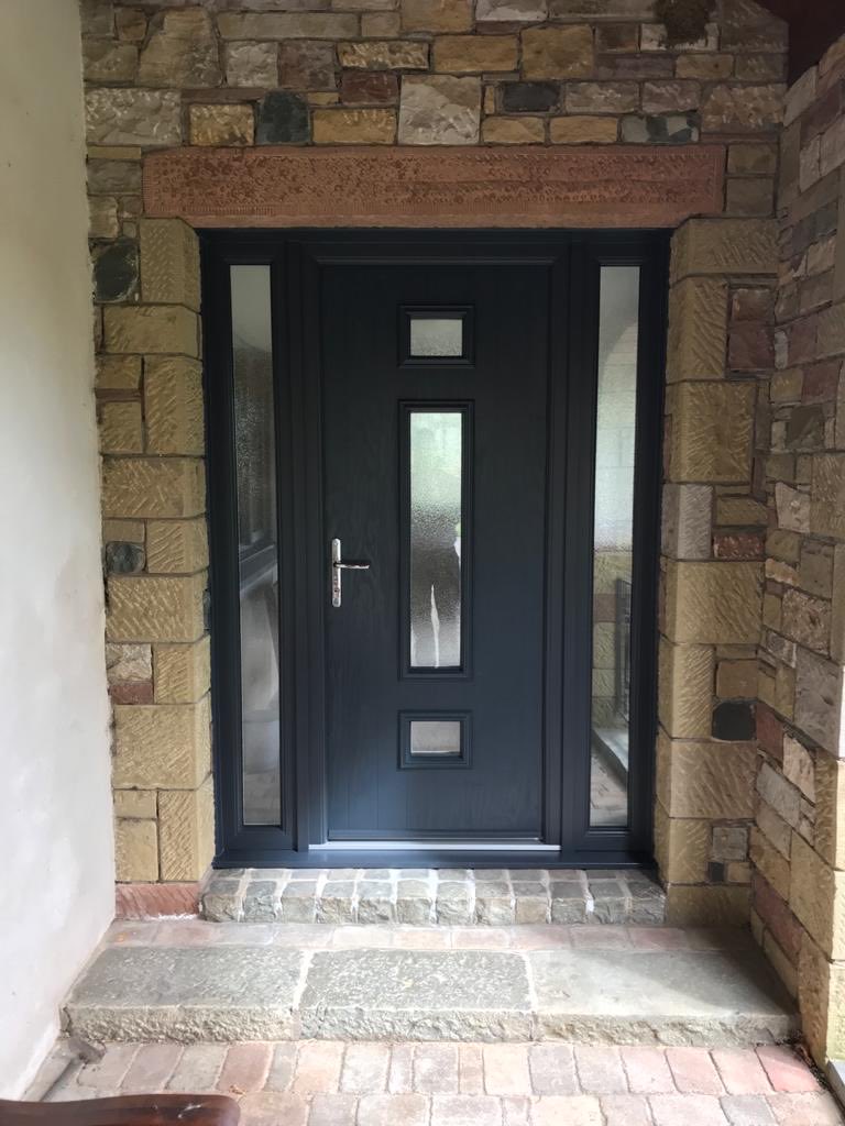 graeme_pritt's tweet photo. Last installation for this week by The Window Outlet #apeer #bestthereis https://t.co/yGo4omLZqJ