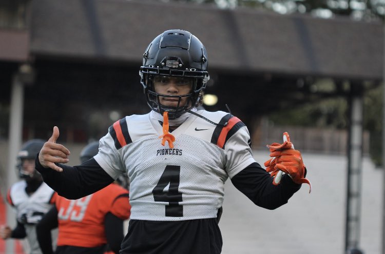 LCPiosFB's tweet photo. TWO weeks left https://t.co/Rbi59LmvrM