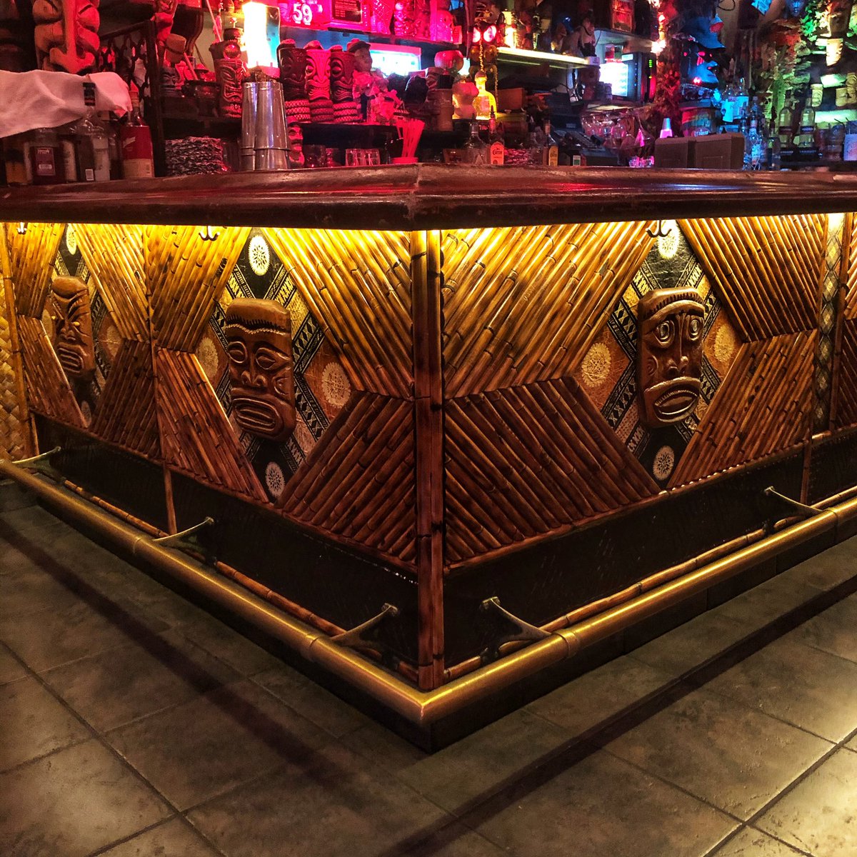 Tiki-Ti tweet media
