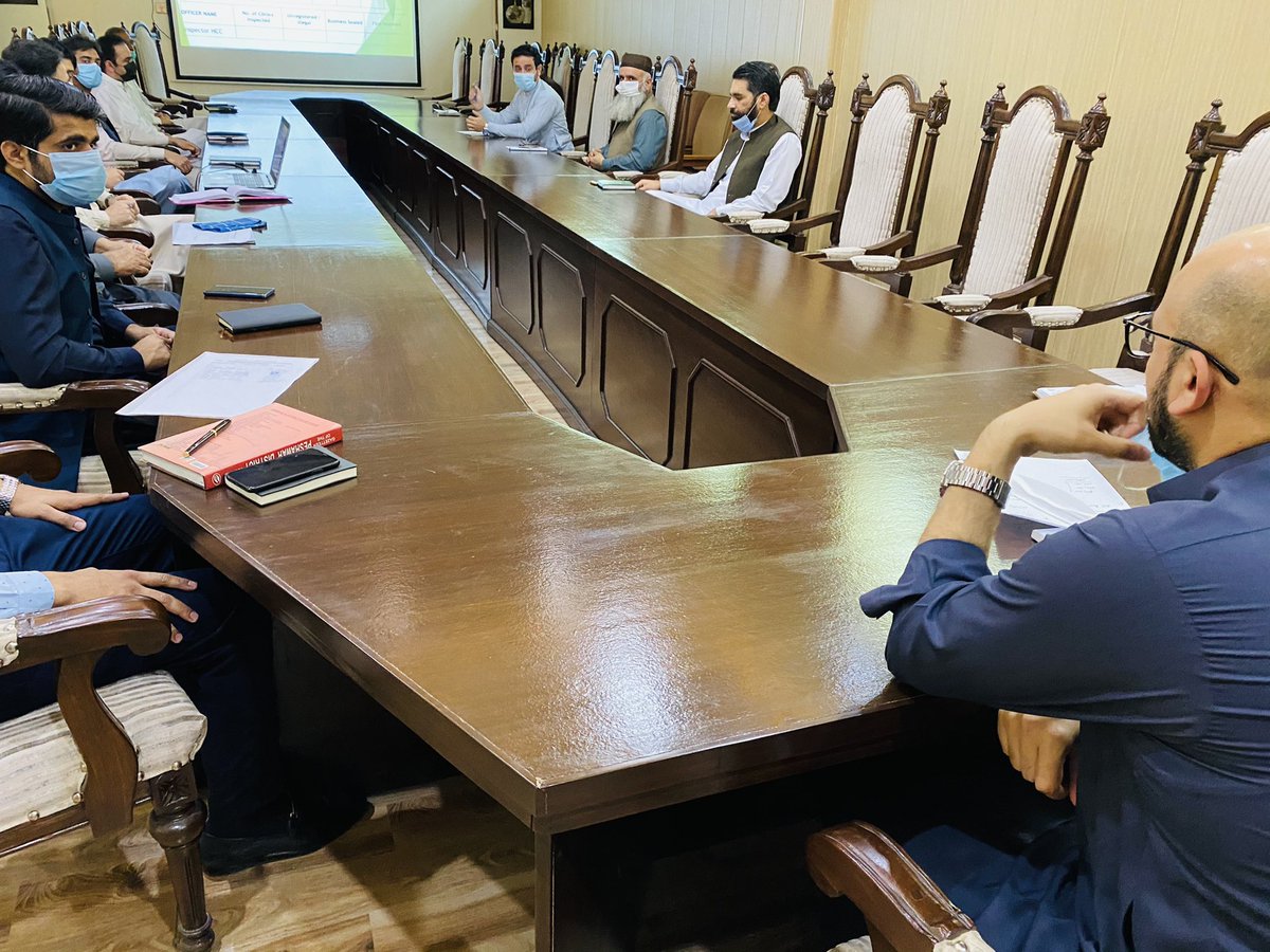 KpDrug's tweet photo. Provincial Drug Inspector Nowshera briefing the chair on role of Drug Control Nowshera &amp; it's performance during district performance review meeting held today under the chair of Deputy Commissioner Nowshera. https://t.co/SrBmGmUlig