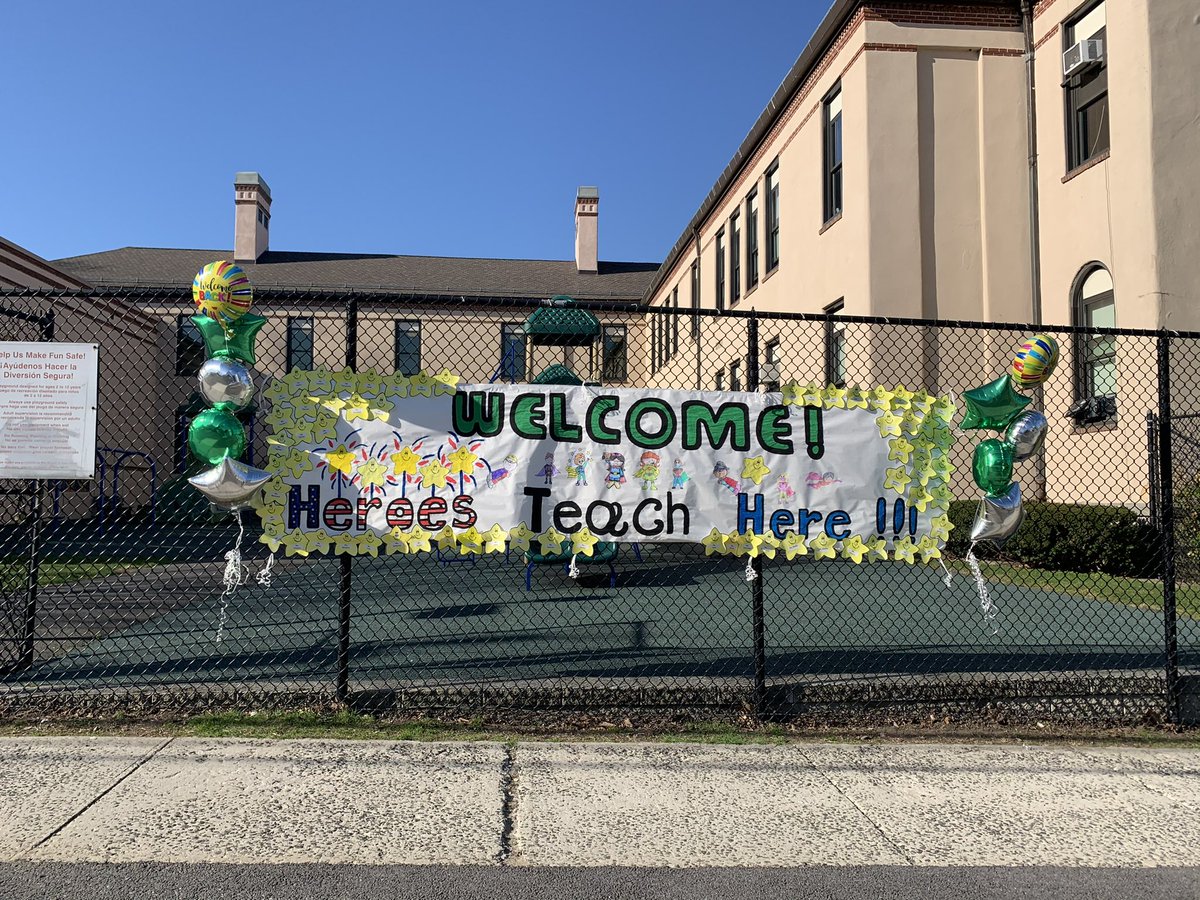 Principal_IvanT's tweet photo. Edison School had a fantastic first, FULL day back at school today.  Kudos to our staff members, students, and families for making everything work successfully!!! https://t.co/w7MMTc4AKD