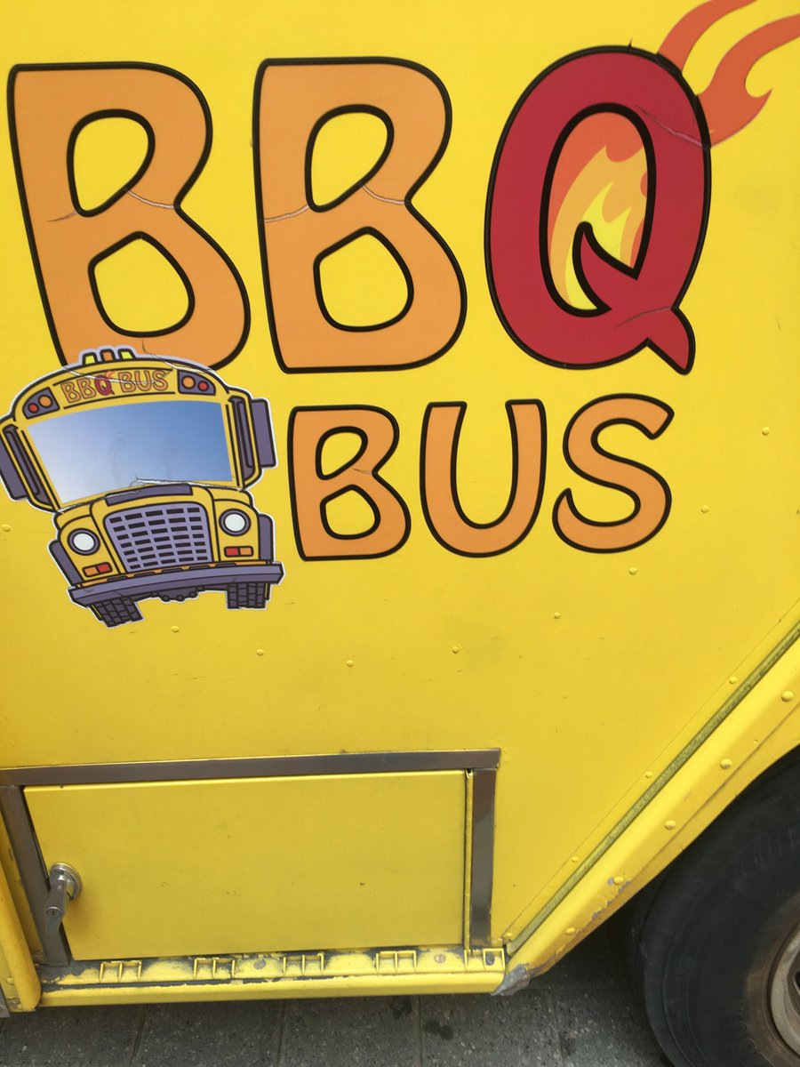SenateSquareDC's tweet photo. Come on down and enjoy some of the BBQ Bus #Senate Square https://t.co/VoesD5CHcP
