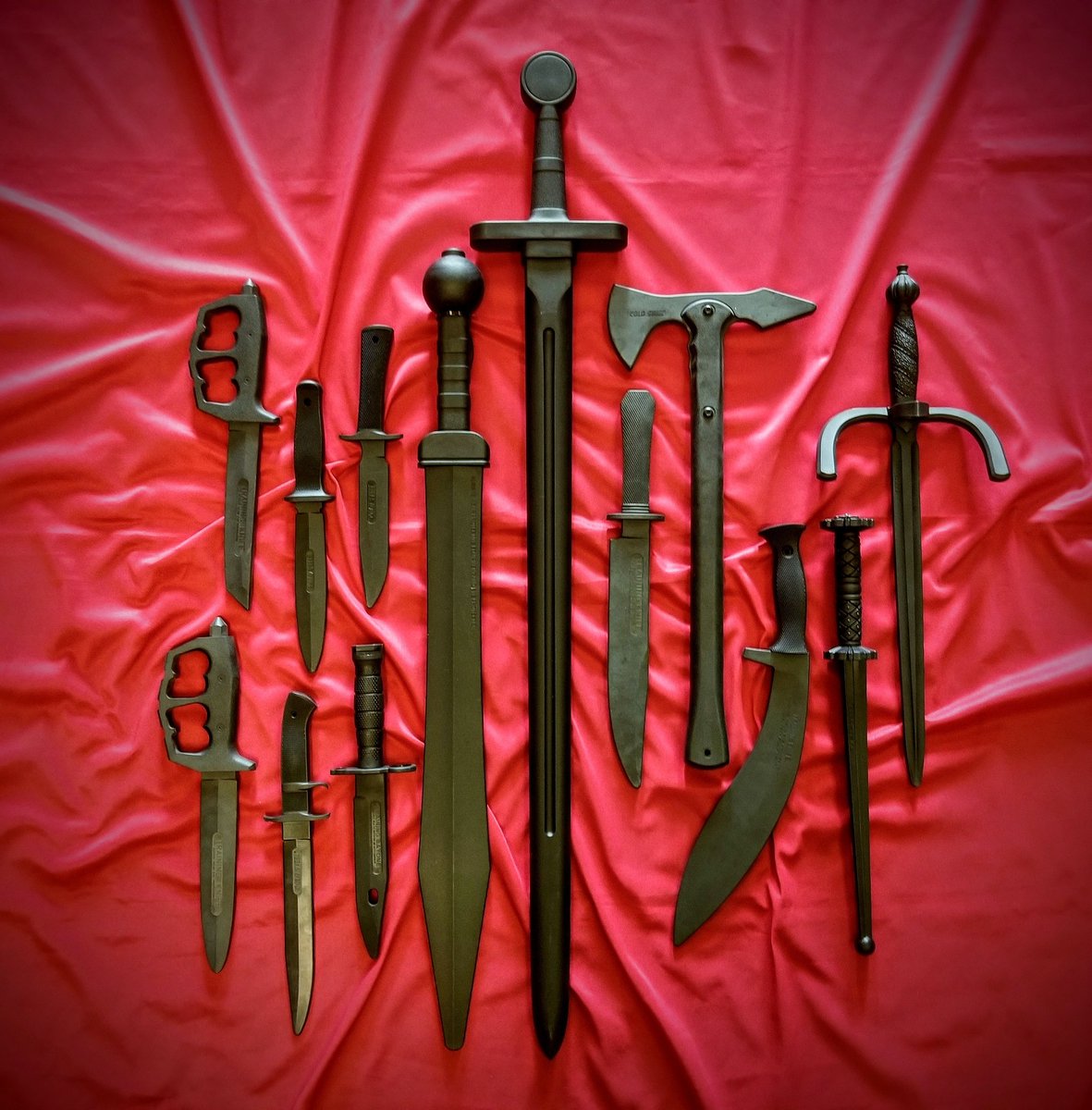 WeSellSwords's tweet photo. Need Trainers? Look no further! 
Many styles of @coldsteelknives #Training #Knives, #Daggers, #Axes, #Swords, and more available now! 

Available in store open until 4 pm or shop Online at https://t.co/EvuiYe91Cb!

#HEMA  #checktheseout #yyc #calgary #canada #shoplocalyyc https://t.co/lTyanTXJHv