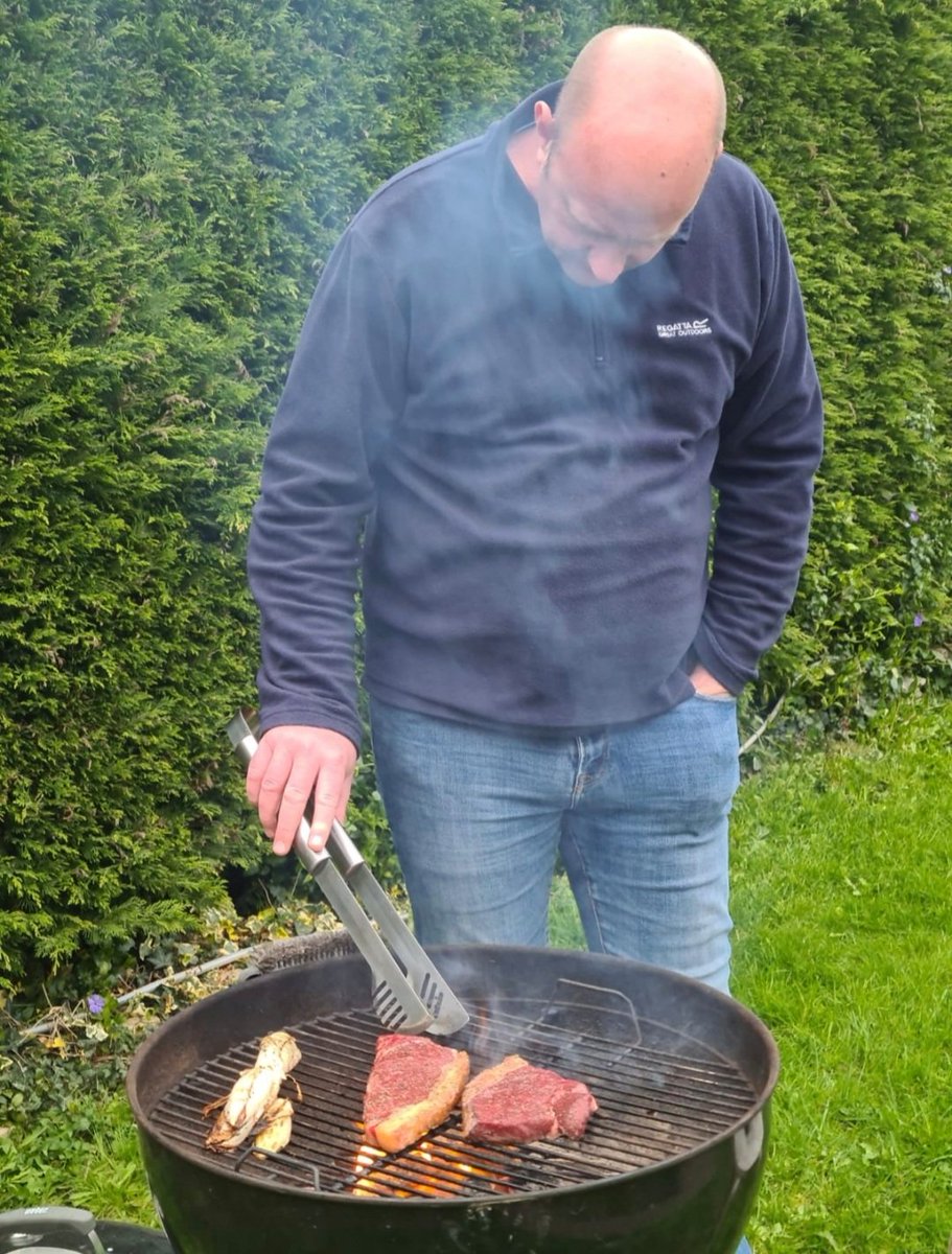 AGascoigne77's tweet photo. It was a close run thing but @AIMS_Meat was right, the rump was slightly better, yet still sooo tender and juicy #makeitsteak https://t.co/crR1CbGNi5