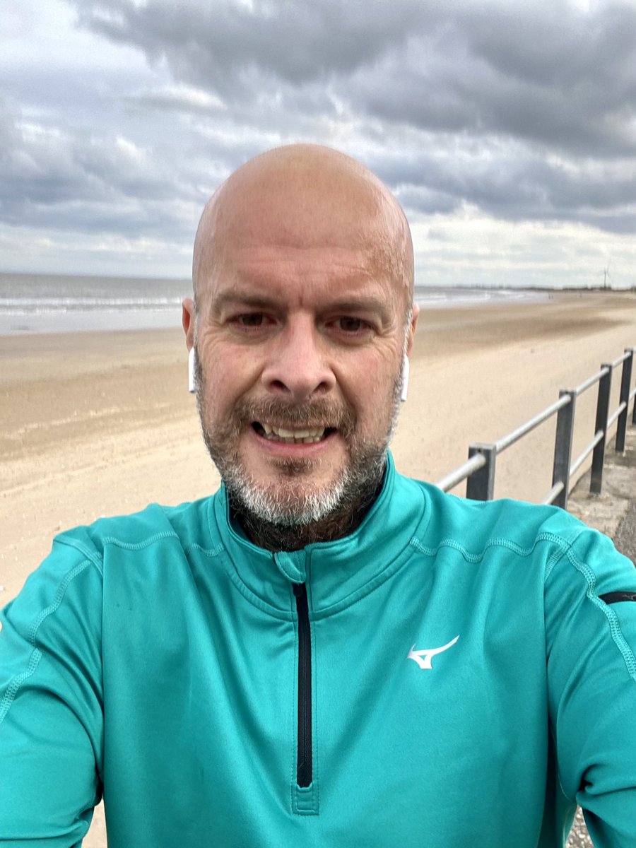 Progradar's tweet photo. Nice post work amble listening to the latest @RunComPod Thanks for the #RED100 shout out @DeeringRob and @PaulTonkinson and belated happy 21st to Bonnie, Paul ππββοΈπ https://t.co/ZAyiDcxatd