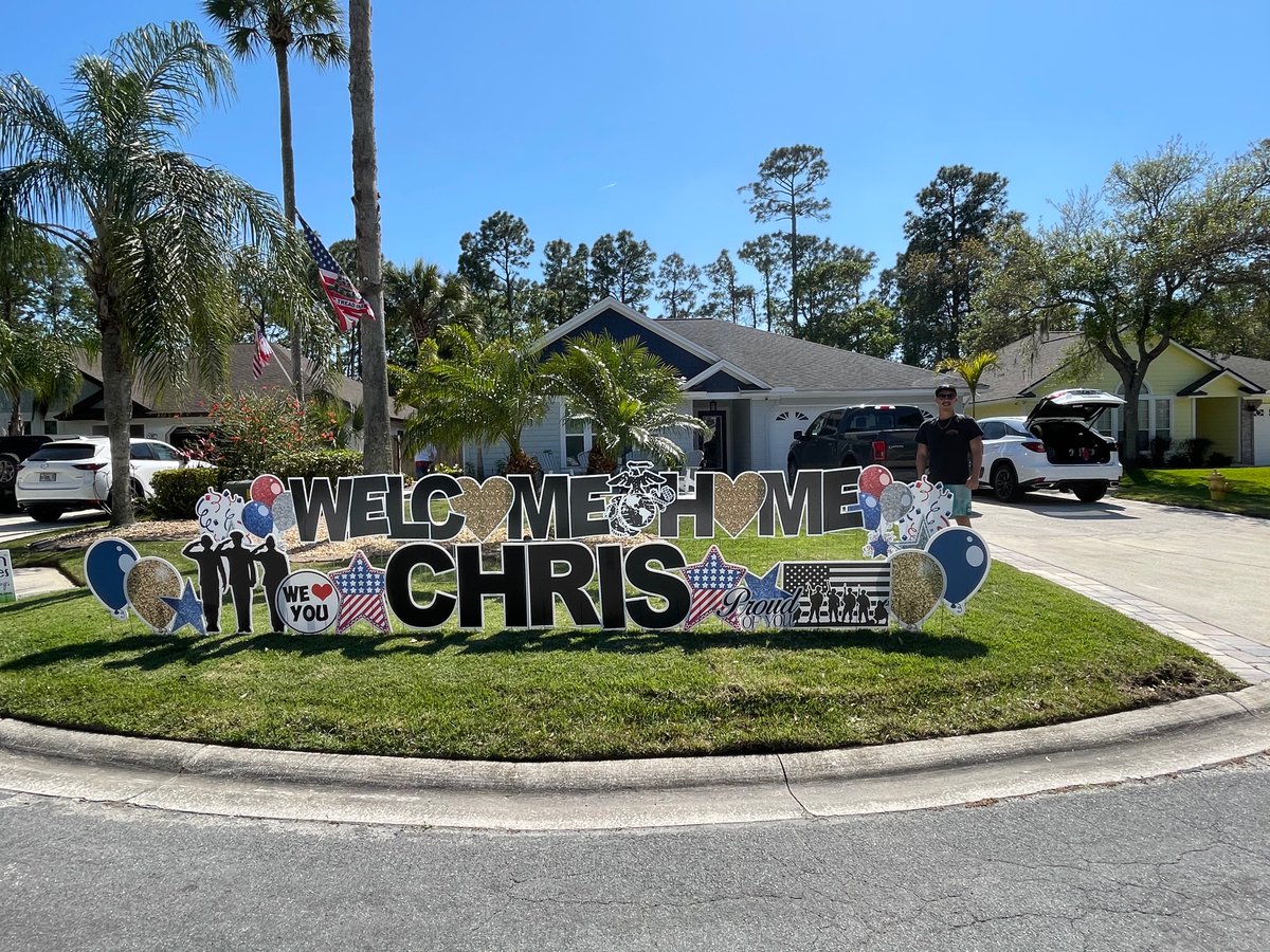 my brother is back stateside and I get to see him for the first time since 2019 next week and I'm pretty happy about it.
yes my mom is this extra.