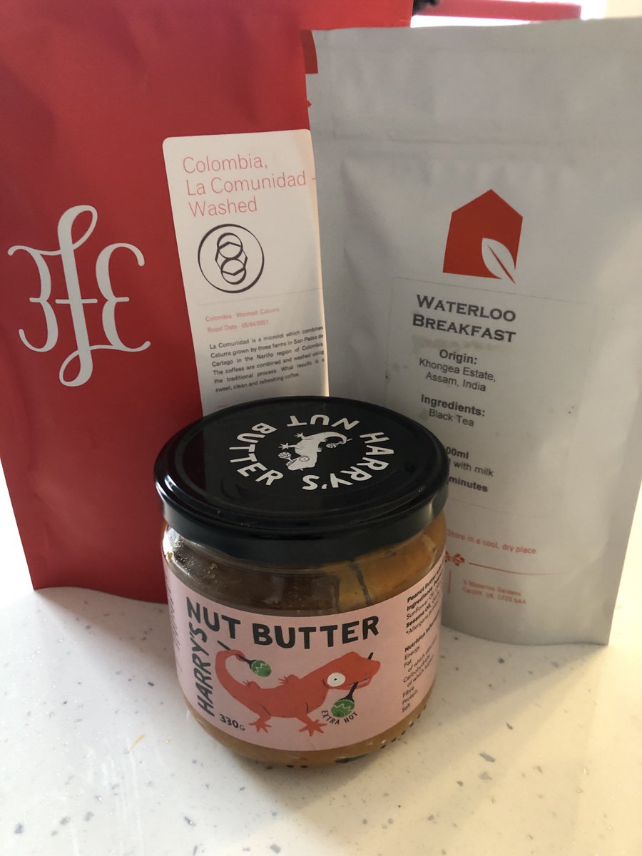 timburgD's tweet image. Amazing 🤩 speaker gift 🎁 from #TraumaDay2021
Thanks 🙏⁦@RcsiEmssi⁩ organisers.
Will be enjoying this in the coming days.