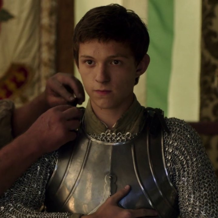 themarvelparker's tweet photo. tom holland in wolf hall (2015) https://t.co/E0dYAlzrrZ