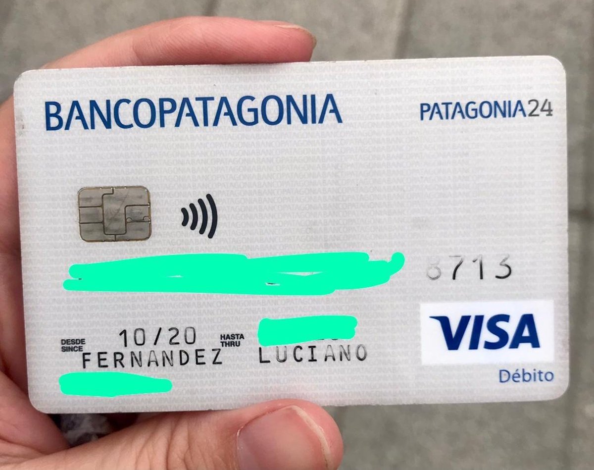 FuentesAmandita's tweet photo. Una amiga encontró esta tarjeta en el cajero del banco HSBC de Av. San Martín y Donato Alvarez, hoy a las 13hs. Por favor, RT para encontrar al dueño. Gracias! https://t.co/NVv7K6bzKE
