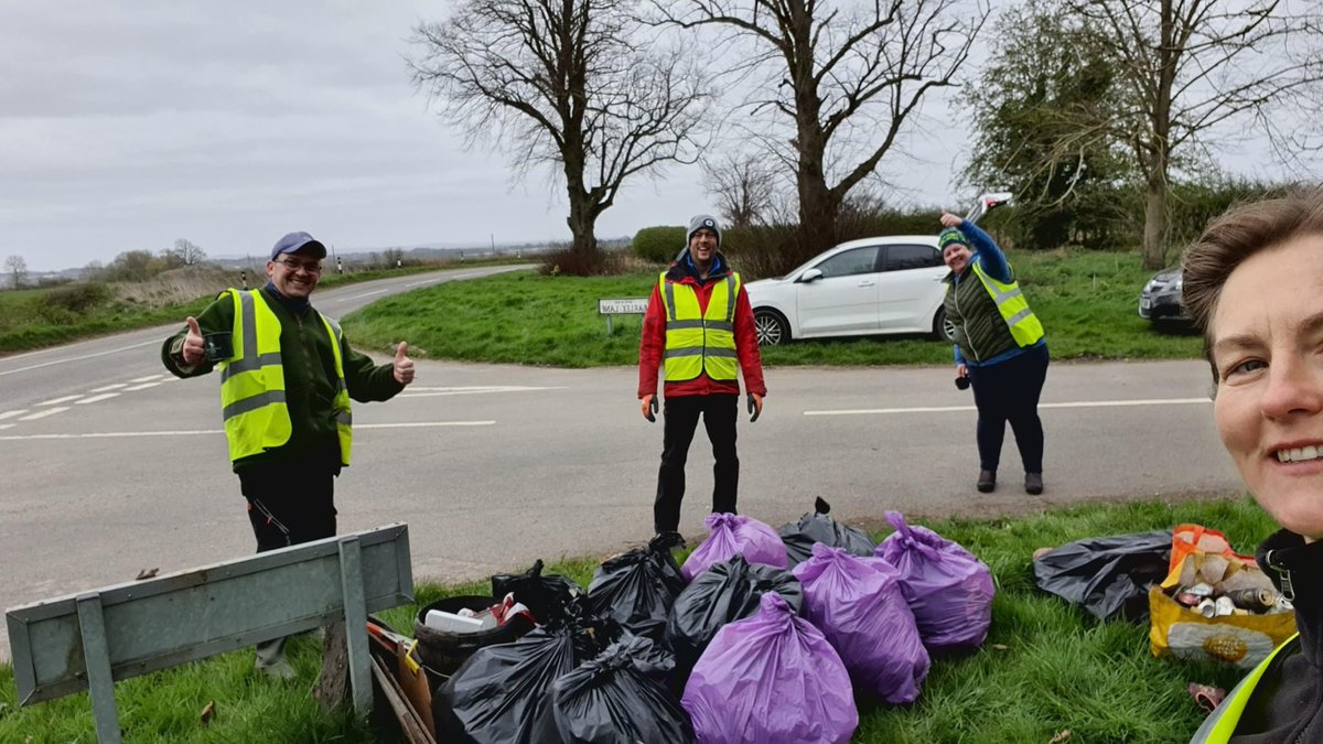 cclitterpickers's tweet photo. Week 5 at Foston road, 70 bags so far but still plenty to go @BlabyDC @CleanStreetsApp https://t.co/HpiFsLUKI8