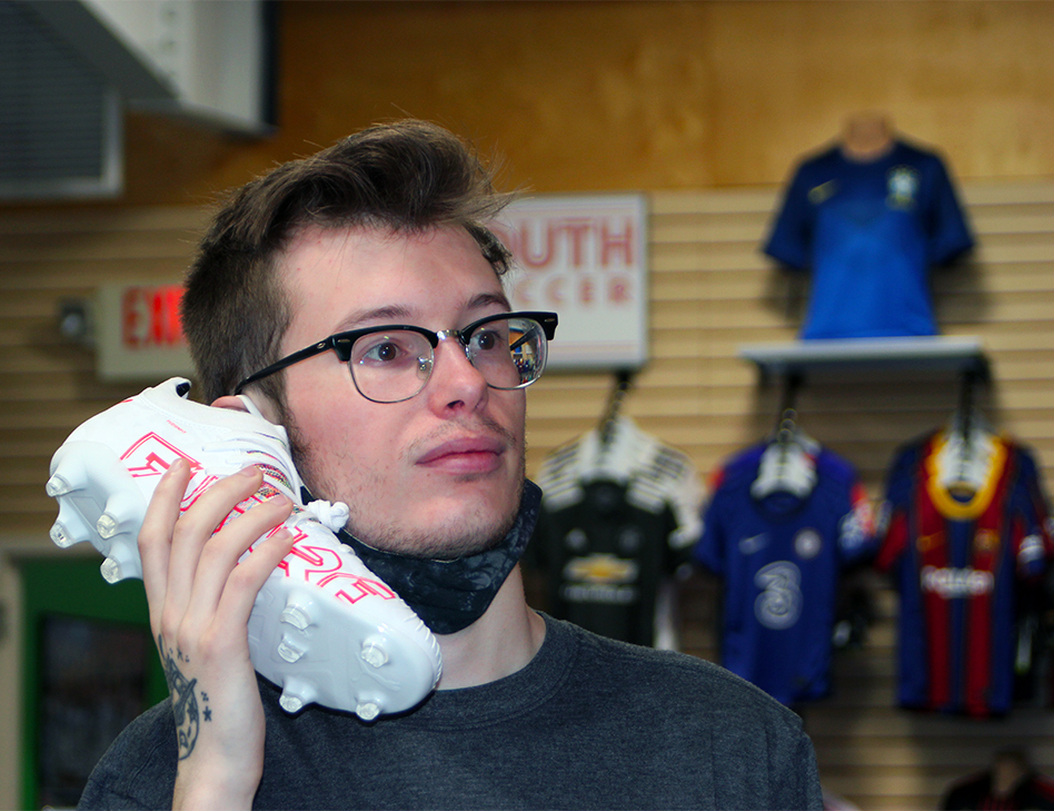 LloydsSoccer's tweet photo. "I think I can hear the future"
@Puma Future Z 1.1 and 3.1 now available @LloydsSoccer !
Get them now before they kick back to the future!
#Puma #Pumafuturez1 #Futurez1 #Soccer #Charleston #Greenville #Atlanta #BacktotheFuture #Future https://t.co/ivmgQjVnUi