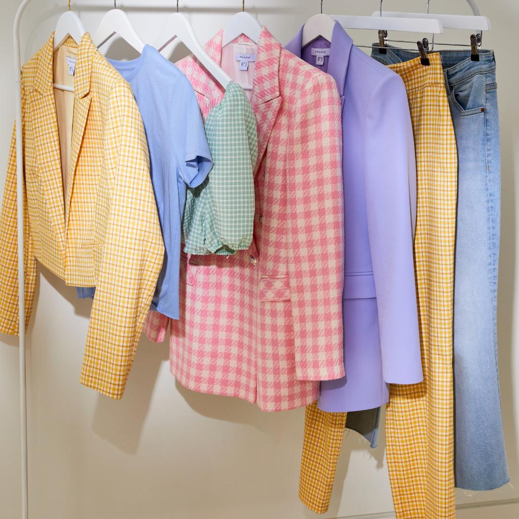 Primark's tweet image. The days are getting longer and our looks are getting brighter! 💓☀️