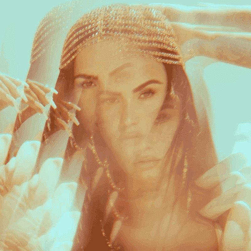 eitherwaydemi's tweet photo. AND DEMI IS BACK TO #1 WORLDWIDE https://t.co/GbU4ZKSApG