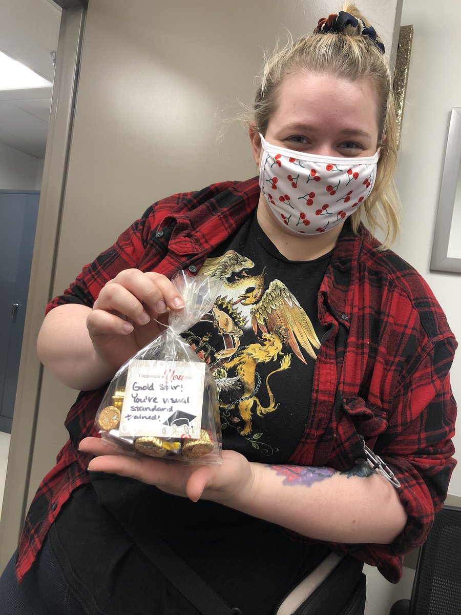 VM Jasmine educating and rewarding DBOs on Visual Standards!!🏆❤️ #T658 <a href="/lesliebrown318/">Leslie Brown</a> <a href="/658Bullseye/">Jenny From The 658</a> <a href="/paulakT0658/">Paula Kava</a> <a href="/HepolaSydnay/">Sydnay Hepola</a> <a href="/jodijordheim/">Jodi Jordheim</a>