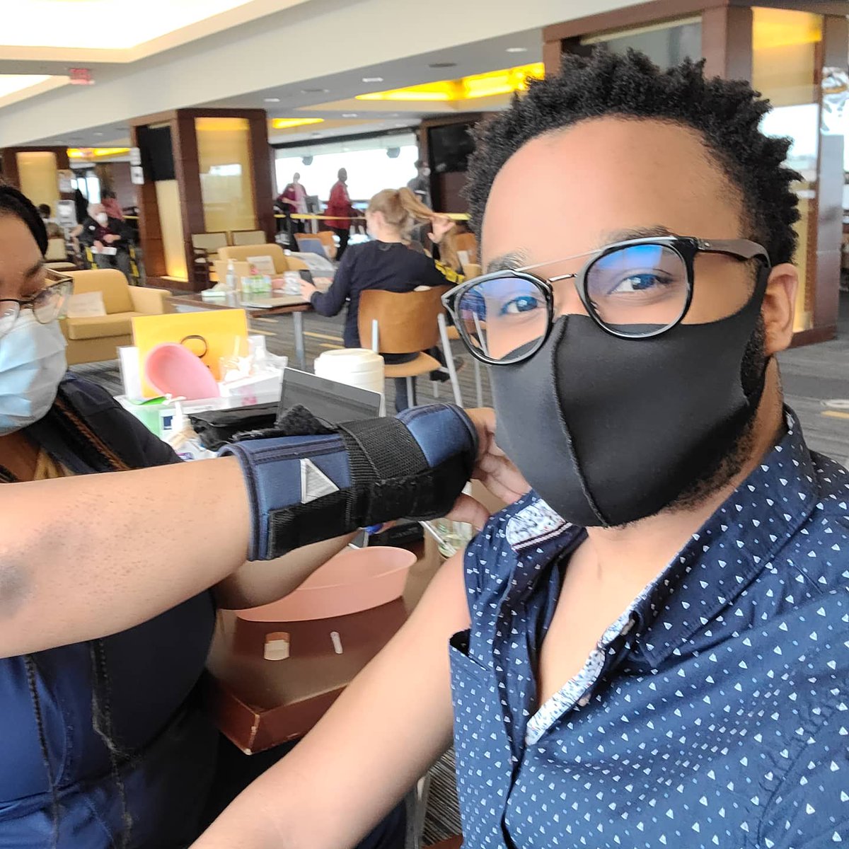 DariusAOsborne's tweet photo. Got dosed up today and I'm so happy! Please do your part and get yours when you can so we can all get back to some sense of normalcy. ❤ https://t.co/BFCiMmSRqs
