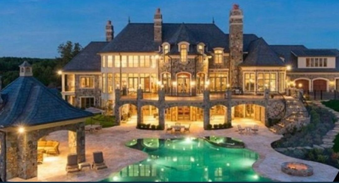 //         GROUP CHAT CALL
              (IN CHARACTER)

       ✨Multiverse Mansion✨
   A mysterious place where all
             verses can meet

 All muses and writers must be 18+
               (No lewd accts)

               ♡Like to join♡
                   RT to share