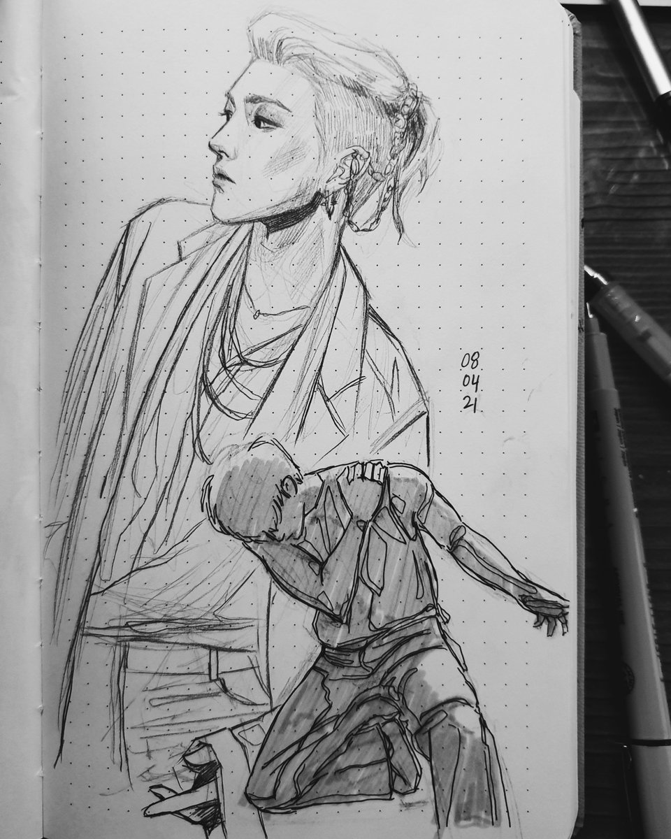 I really liked the sketch version so I took pics hehe sometimes taking pics takes more time than sketching.... 
