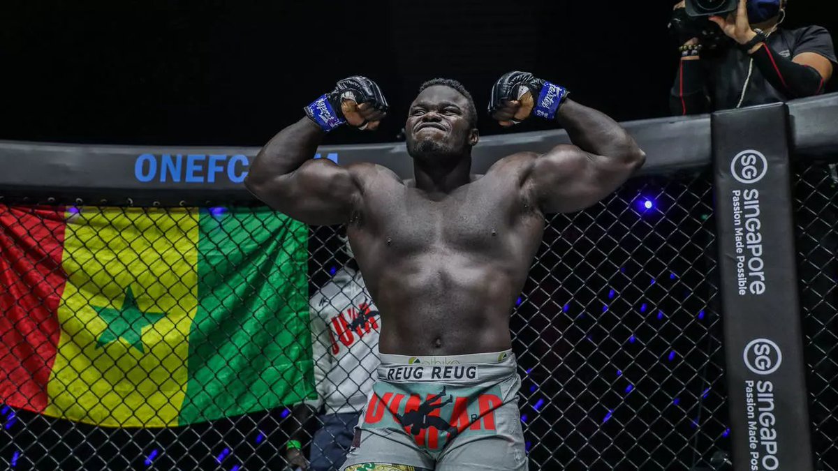 MMA : Interview avec « Reug Reug » :  « Je vais pouvoir réussir à faire ce que Francis NGannou a fait au Cameroun » : is.gd/pLxsZH 

#Senegal #Sport #wiwsport