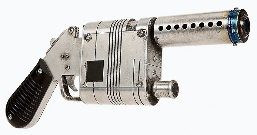 Then we see her LPA NN-14 blaster, one of many aboard the Falcon. We first saw this model during TFA as Rey's first pistol, so we can assume she likes the model.