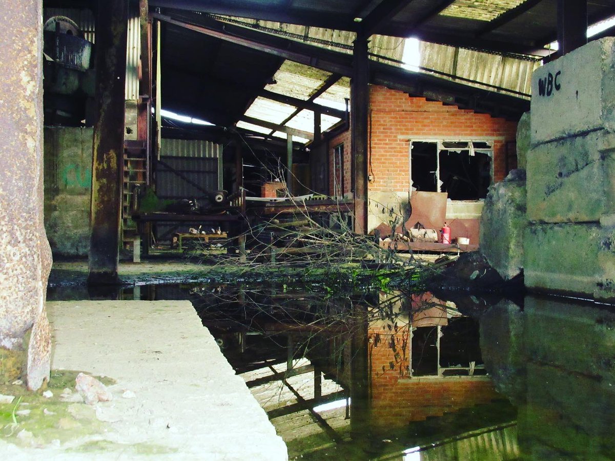 explore_gem's tweet photo. I am obsesssssed with my new camera. DAMNNNN📸✨😍😍 #urbanexploring #explorecrew #AbandonedPlaces #abandoned https://t.co/ttOr5U0b9i
