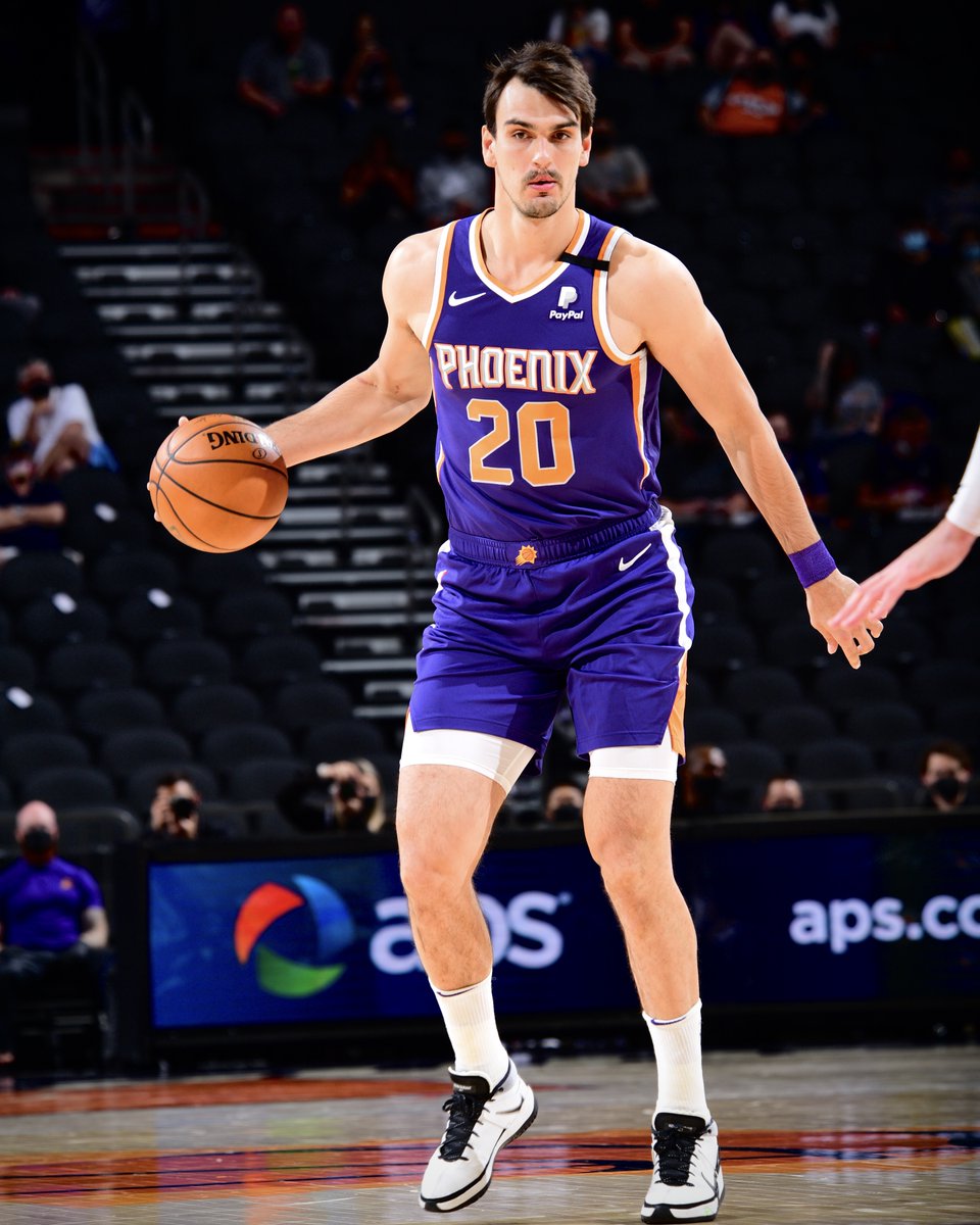 MMCenter_PHX's tweet photo. Help us wish @dariosaric a very Happy Birthday! 🎉 https://t.co/nlZ9fFVzZl