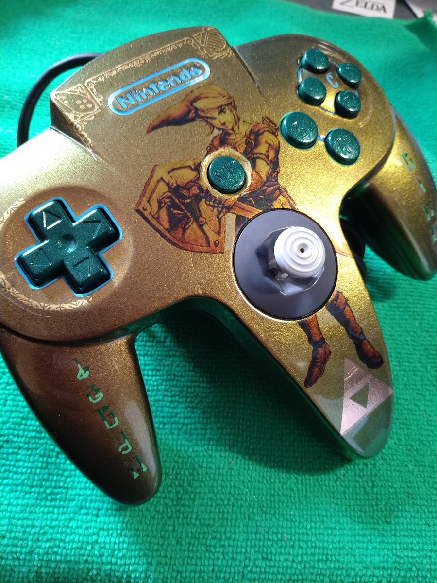 Raw_Talent81's tweet image. Custom Zelda N64 controller.
Automotive pearl paint with 2k clear coat finish.
#N64controller #N64console #LegendOfZelda #Link #Zelda #custommade #automotivepaint
