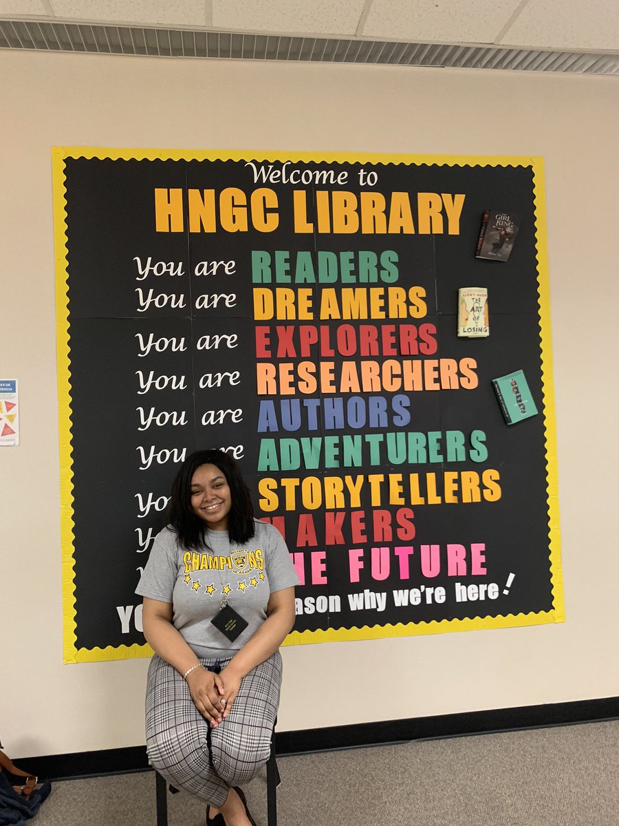 HNGCLibrary's tweet image. Shout out to all @Alief_Libraries library aides, and specially to our very own @HNGCBears #HNGCLibrary Deja Terry! We are grateful for your help throughout the year. @librarianRamos #HNGCproud #NationalLibraryWorkerDay
