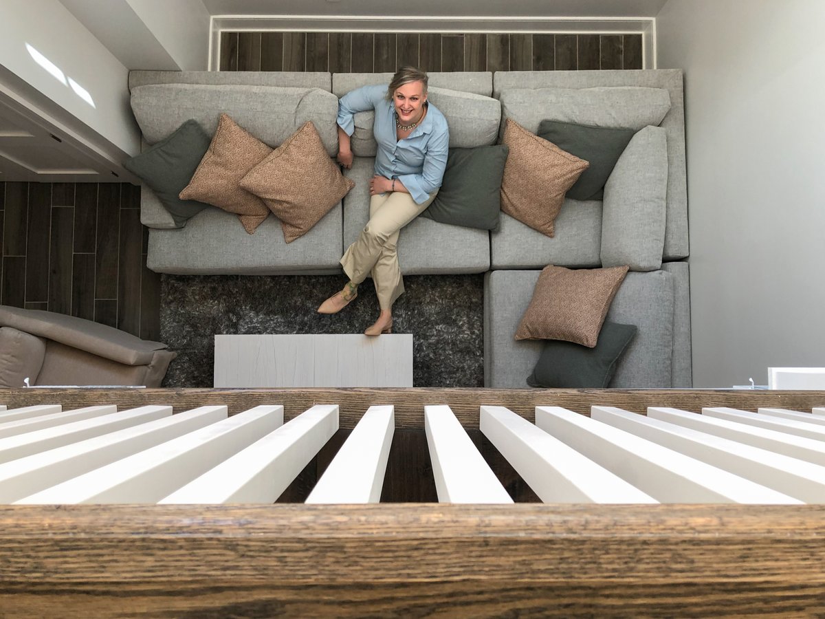 Get comfy at Lydian Place this weekend along with some other stunning homes! Find the full open house schedule right here😄 tinyurl.com/roundup408