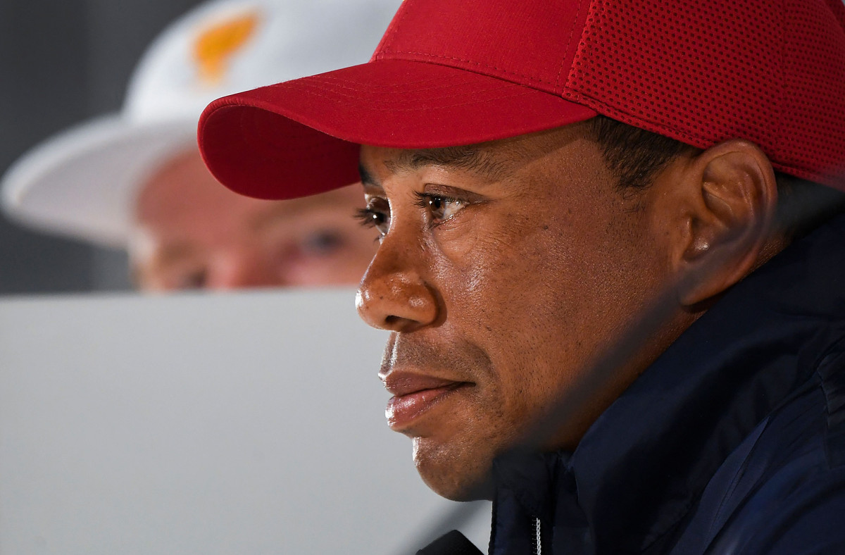 Tiger Woods had unlabeled pill bottle in SUV during car crash, was 'somewhat combative'