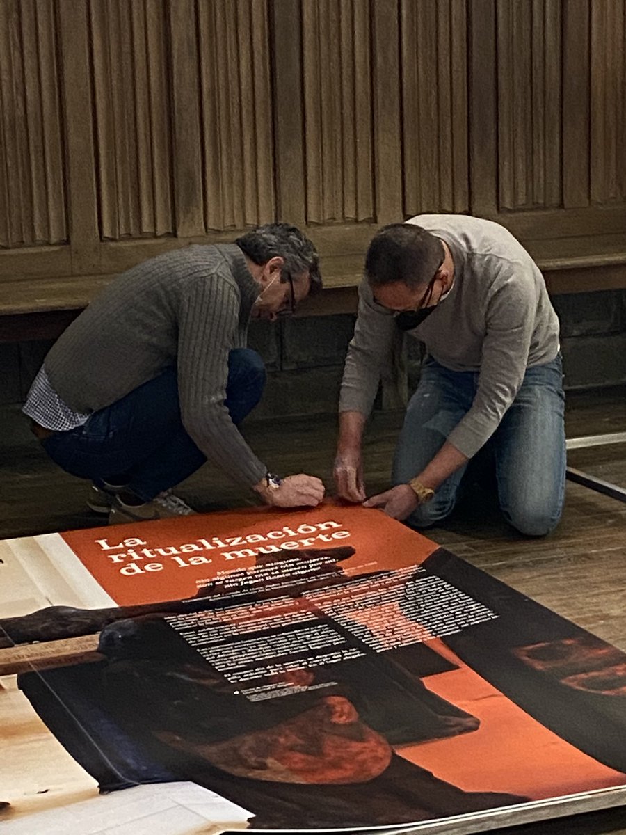 EloisaVaq's tweet photo. Hoy se ha quedado lista la Expo MIGRAVIT en la Colegiata de Roncesvalles.... estupenda! @MIGRAVIT1 @UNavarra @DocuLabUniovi @UAM_Madrid @cultura_na @auritz_burguete @auriaorreaga https://t.co/VE5mdEc5KV