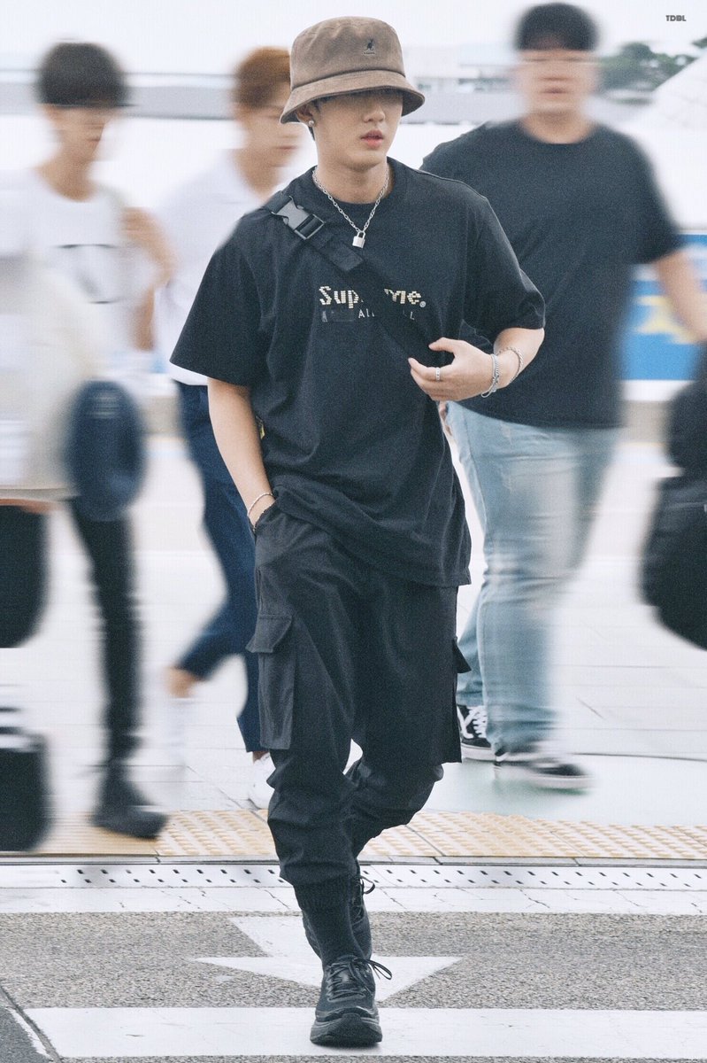 Thread by @SCBFILES, Seo Changbin wearing black, a devastating thread ...