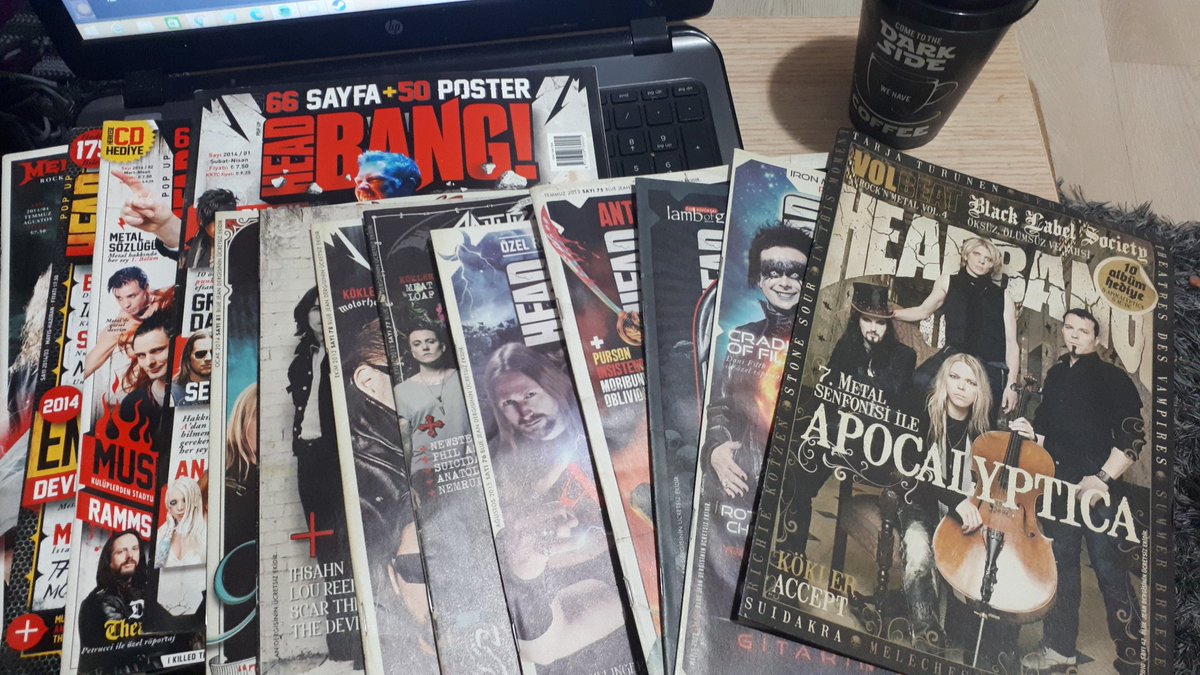 Ergenliğimi <a href="/headbangdergi/">HEADBANG</a>'siyle geçirdim. Aklım olsa koleksiyon yapardım.