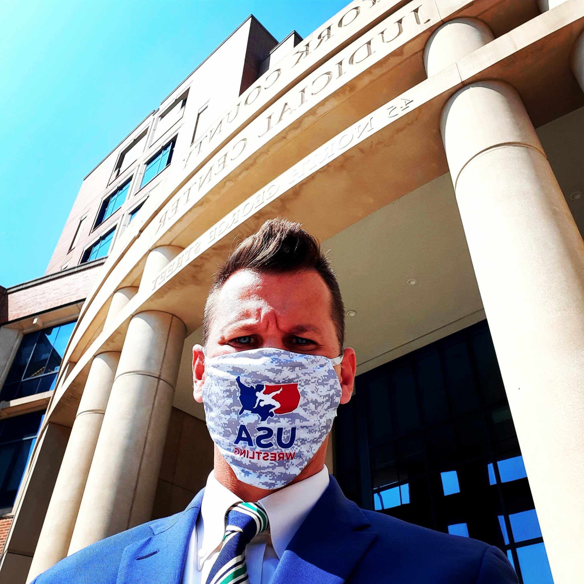 Shawn Curry on Twitter "This is what we do. 🦁💪🏼🤷🏻‍♂️ HelpingPeople 