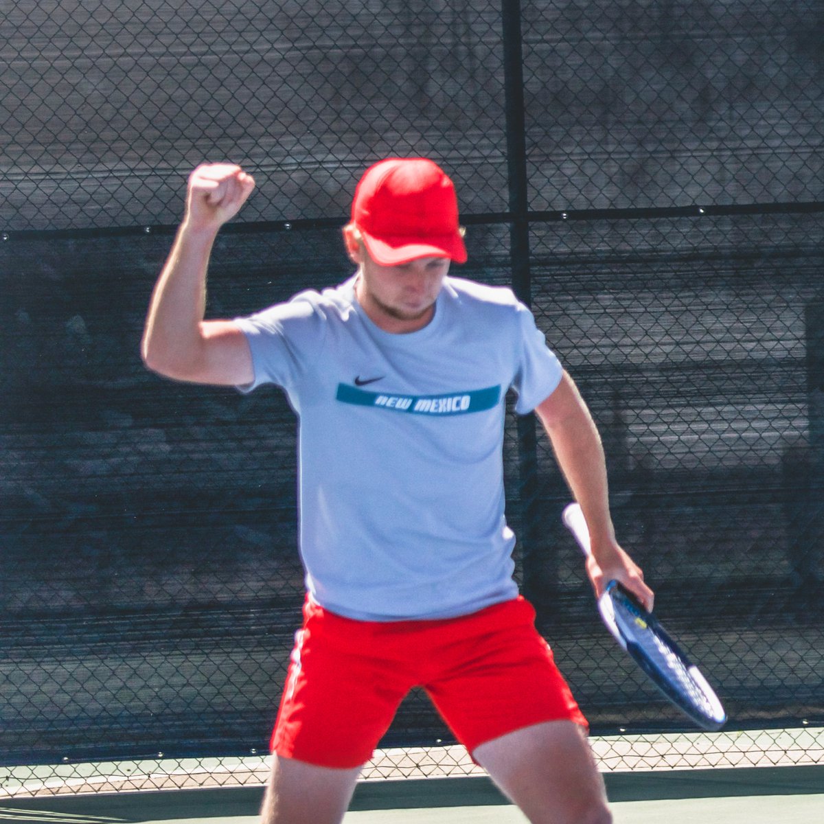 Dom knows ... two big ones at home this week starting tomorrow at 4 pm against UNLV.  See you at McKinnon!!! #GoLobos

golobos.com/news/2021/04/0…