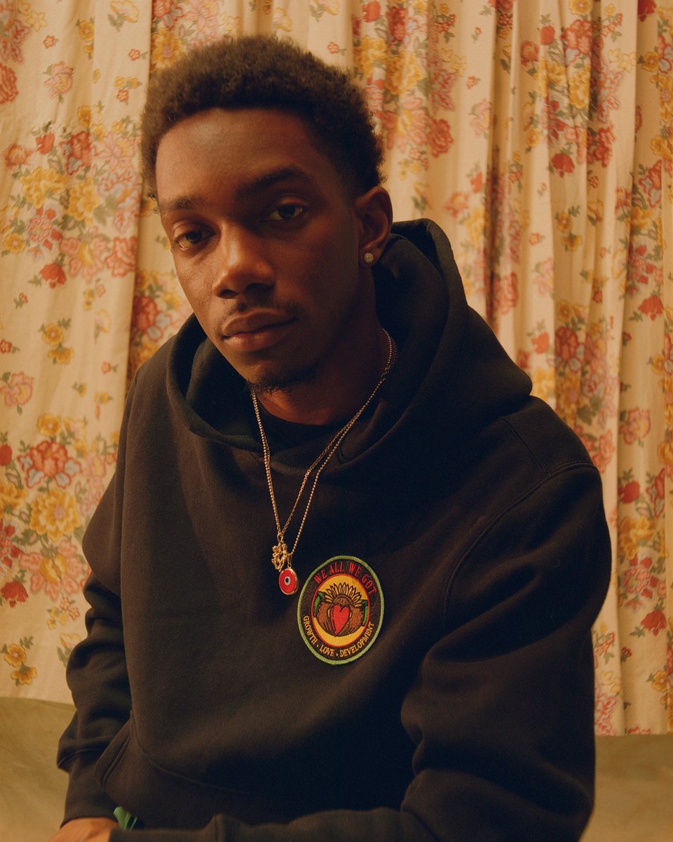 _desmoney's tweet photo. dropping a few new things saturday online and @FatTigerWorks 🌻. https://t.co/iS6CcyQ1dY