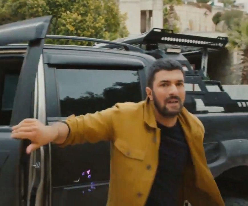Hagora01's tweet photo. لا لا لا لا الاصفر هذا مالم نسمع به من قبل💛💛💛💛💛💛💛💛💛💛
#EnginAkyürek #SancarEfeoğlu https://t.co/EDAXKTRiu1