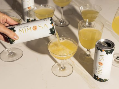 Convenient drinking is key. Spending time on a hot day to squeeze limes or muddle mint is a no from us. Our summer 2021 go-to cocktails are canned and we’re sharing a list of favourites khachilife.com/buyers-guide-g…