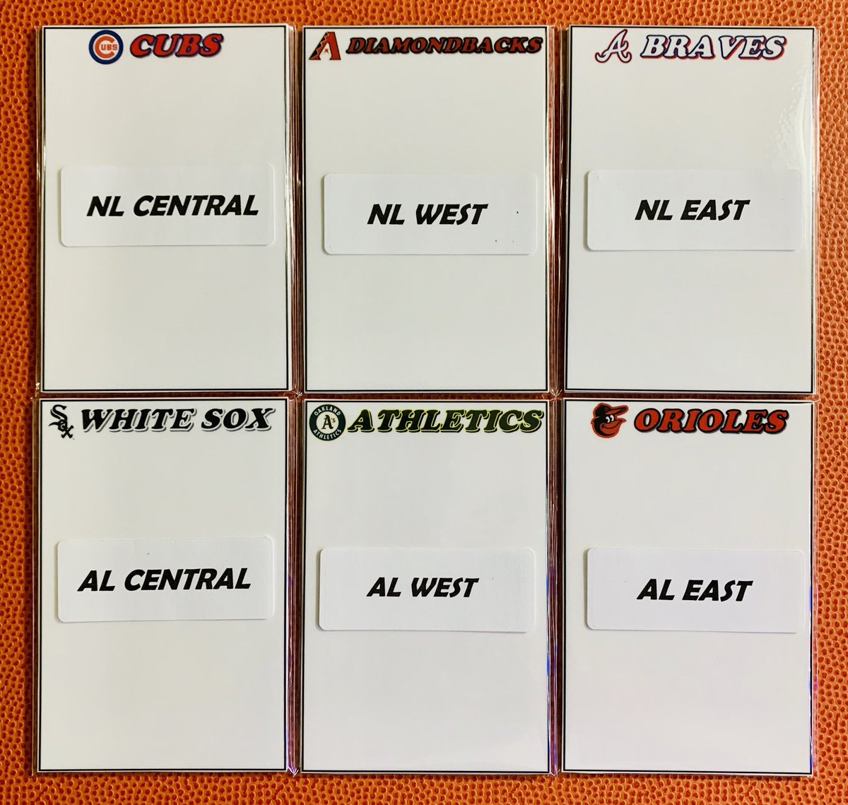 3PG_Customs's tweet photo. Thank you to all that ordered this week. I am out of materials due to the volume of orders that came in. I have enough to do one team set of either NBA, MLB or NFL. Reply to this post & DM so I can print it before I leave work. 🙏👍#carddividers #teamsets https://t.co/VPtBRIlgV0