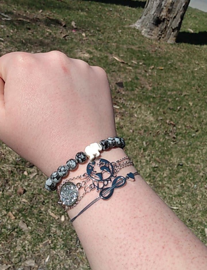 wolfmaster018's tweet photo. Take a look at this lovely five piece elephant bracelet set from @wildlife_store! Click here for more information: https://t.co/bz2F7OXaNf
Be sure to follow @wildlife_store &amp; @ste_kenya for information on the cause and access to more great items! https://t.co/GhEeZhO4m7