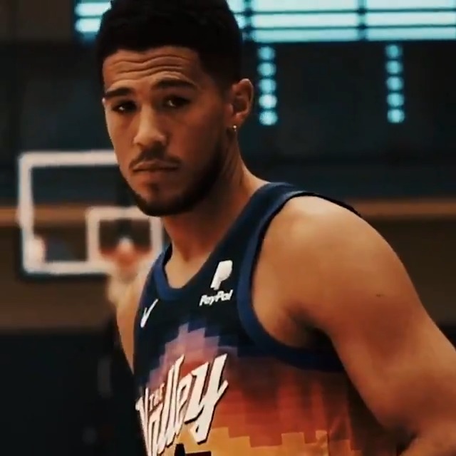 @NBA's photo on Devin Booker