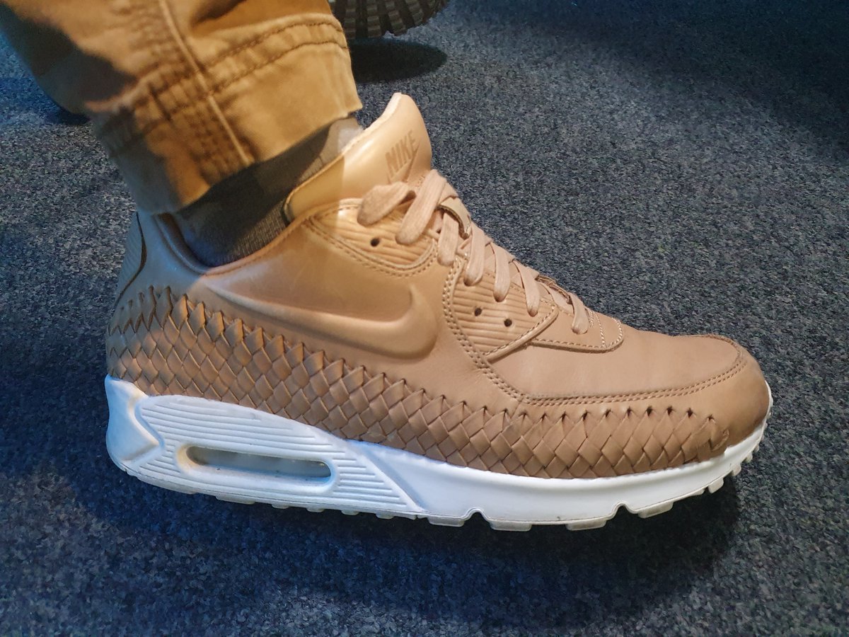 Nihal Arthanayake tweet media