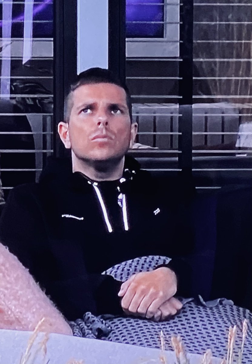 Grietachtig's tweet photo. Nooit iemand schimmelkut genoemd, geen schijnheilige gezichten achter de rug, niet irritant gedaan, voor iedereen weken gekookt, humor gebracht, ... jij bent de echte winnaar Nick #BigBrothernlbe https://t.co/XRbNt1MLU5
