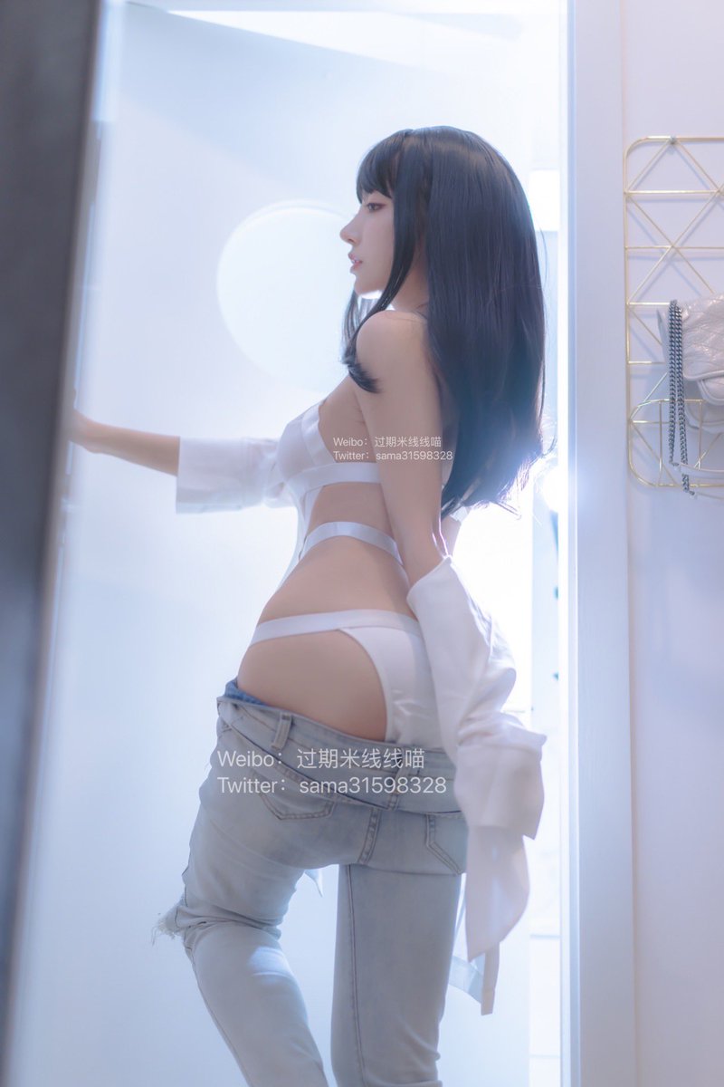 这裤子到底脱不脱呢？全套75Ｐ购买：https://t.co/2dcvrjxwDw https://t.co/eCdI4GIkP1