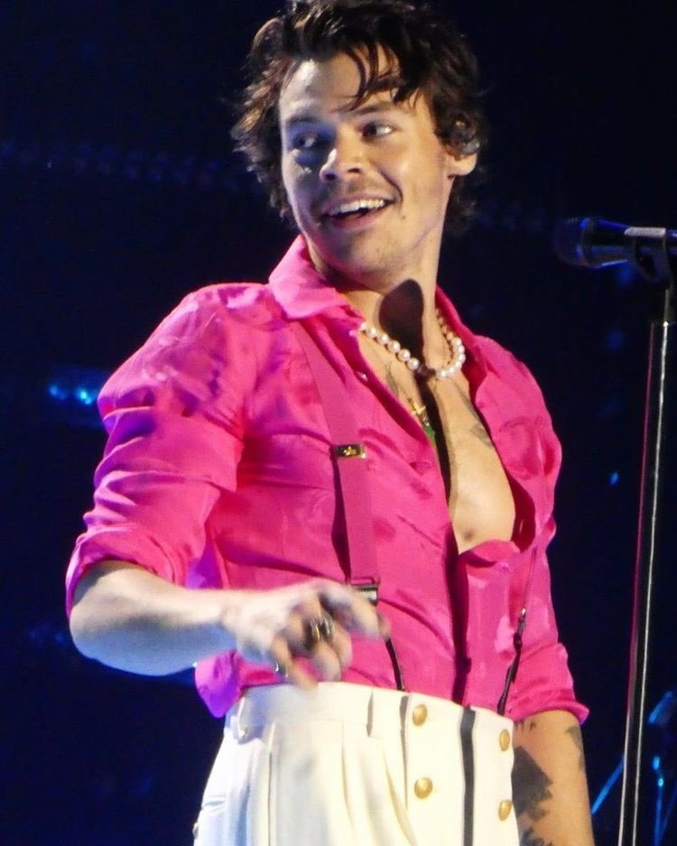 fine line harry in pink obviously