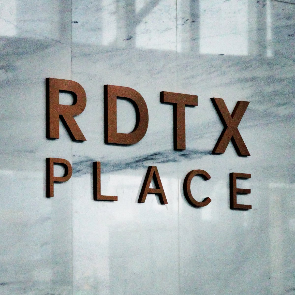 ComposituraSign's tweet photo. RDTX PLACE, Kuningan - South Jakarta #rdtxplace #kantorjakarta #officejakarta #huruftimbul #rdtxgroup #advertising #reklame #reklamejakarta #reklameindonesia #buildingidentitysign #signagekantor #officesignage #perusahaansignage #stainlesssteelsignage #signage #signageindonesia https://t.co/8uzwTaSfq7