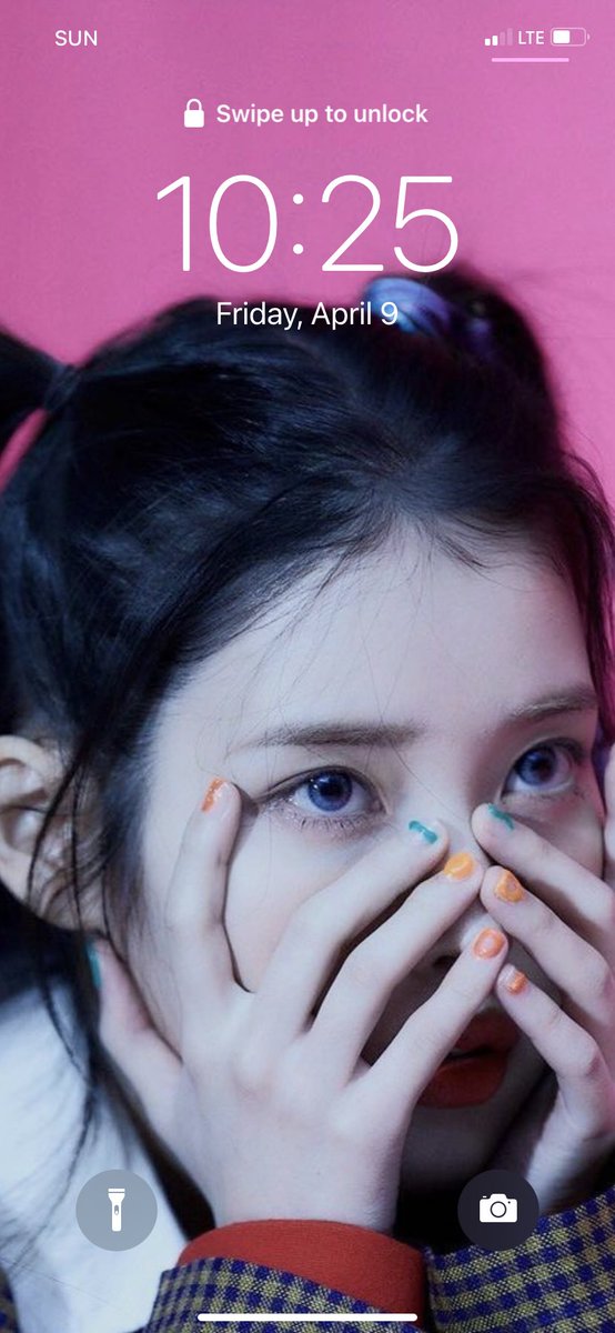 amatadei's tweet photo. ♪ lockscreen &amp; homescreen
♪ last song u listened to
♪ 5th pic in ur gallery 
♪ tag 7 moots

@lilbubjieunna @JieunaughtyPH @IUrella_ @ohyesthatwasme @jieunation_ @mia_redqueen @IU_musician   

#LateAsAlways 😂 https://t.co/x769Q4uJsN