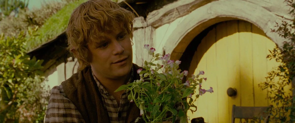 Open this if you miss middle earth