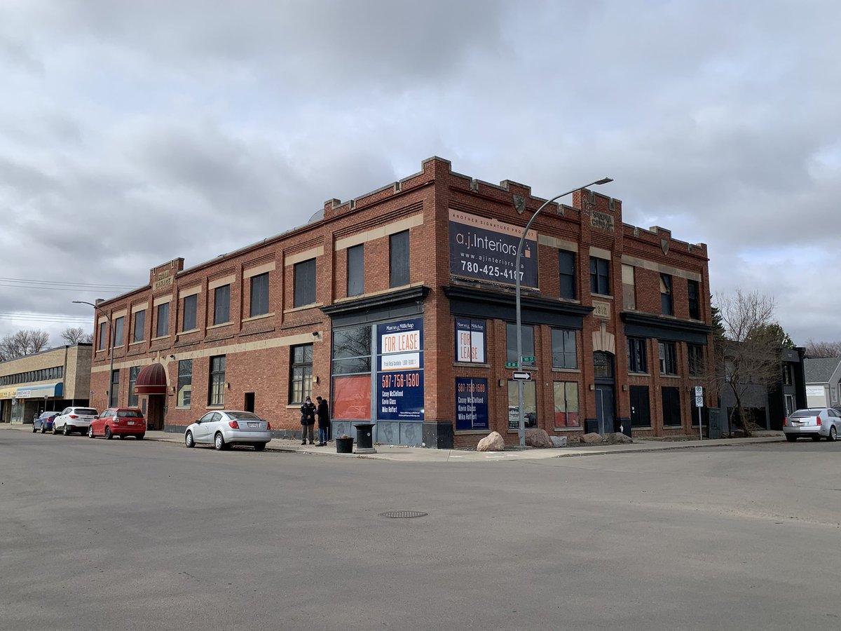 RodKurtzCBC's tweet image. Coming up 5:40 @CBCRadioActive I’ll delve into the rich history of the Scona Garage and find out what developers have planned for this 109 year-old building. #yeghistory #yegarchitecture